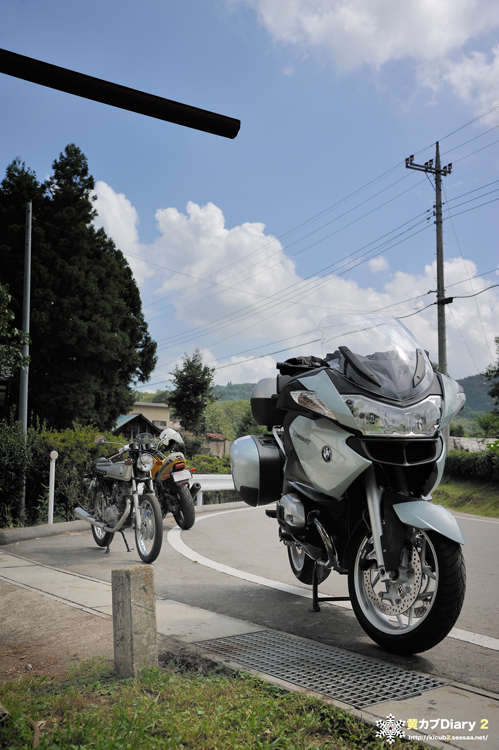 3_bmw1200.jpg